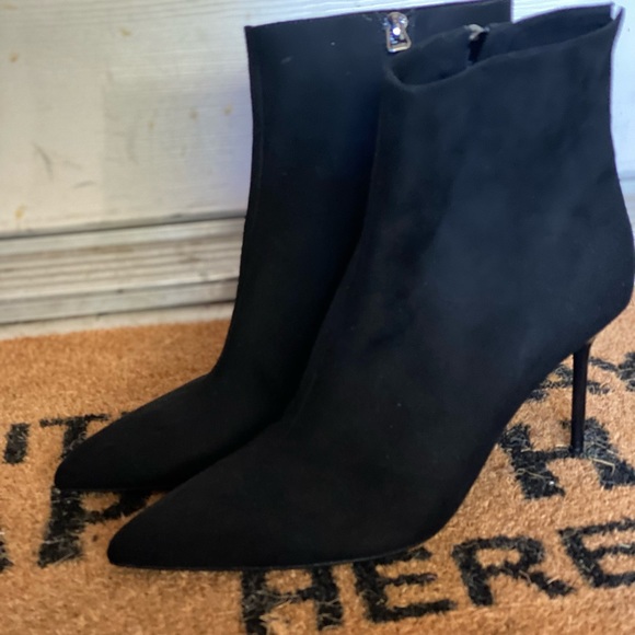 BERSHKA ANKLE BOOTS - Picture 3 of 5